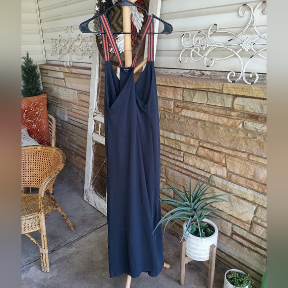 Saint + Sofia Elegant Blue Maxi Dress_14 - Picture 5 of 7